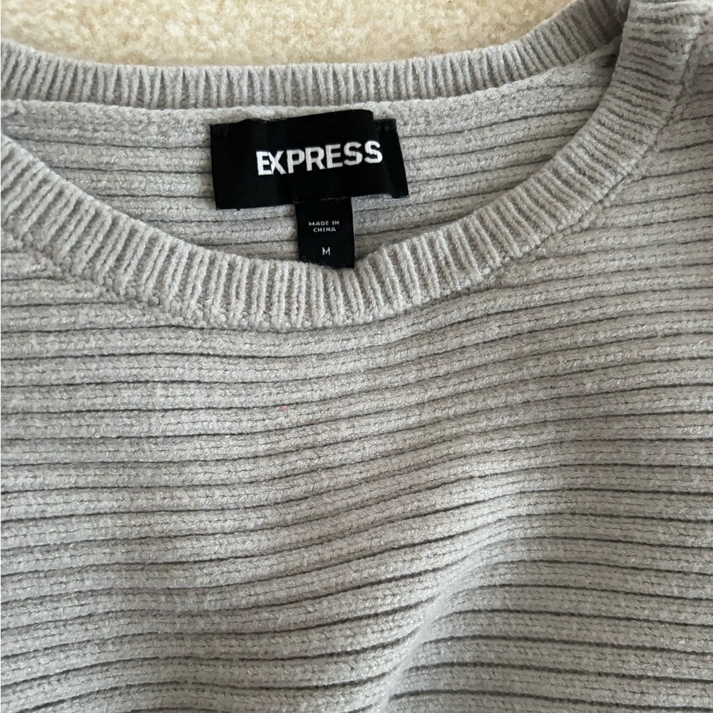 Express Sweater - Picture 2 of 4